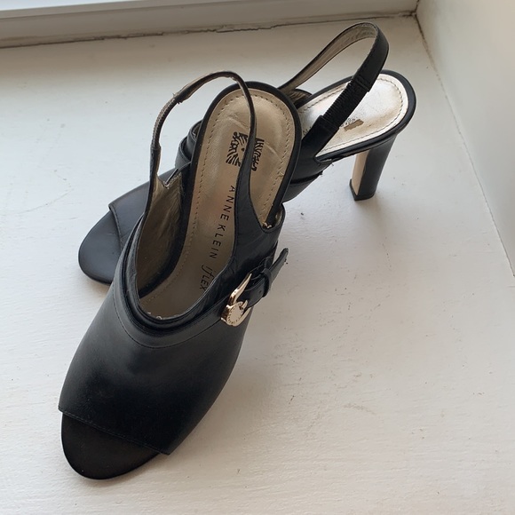 Anne Klein leather open toe high heel sandal - Picture 4 of 9